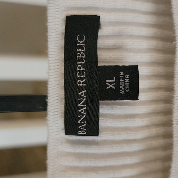 Banana Republic Ribbed Hookup Cami, Snow Day - Picture 3 of 6